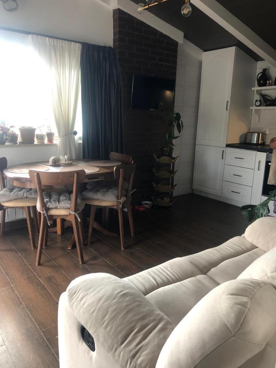 Verona Apartment Dushet'i Εξωτερικό φωτογραφία