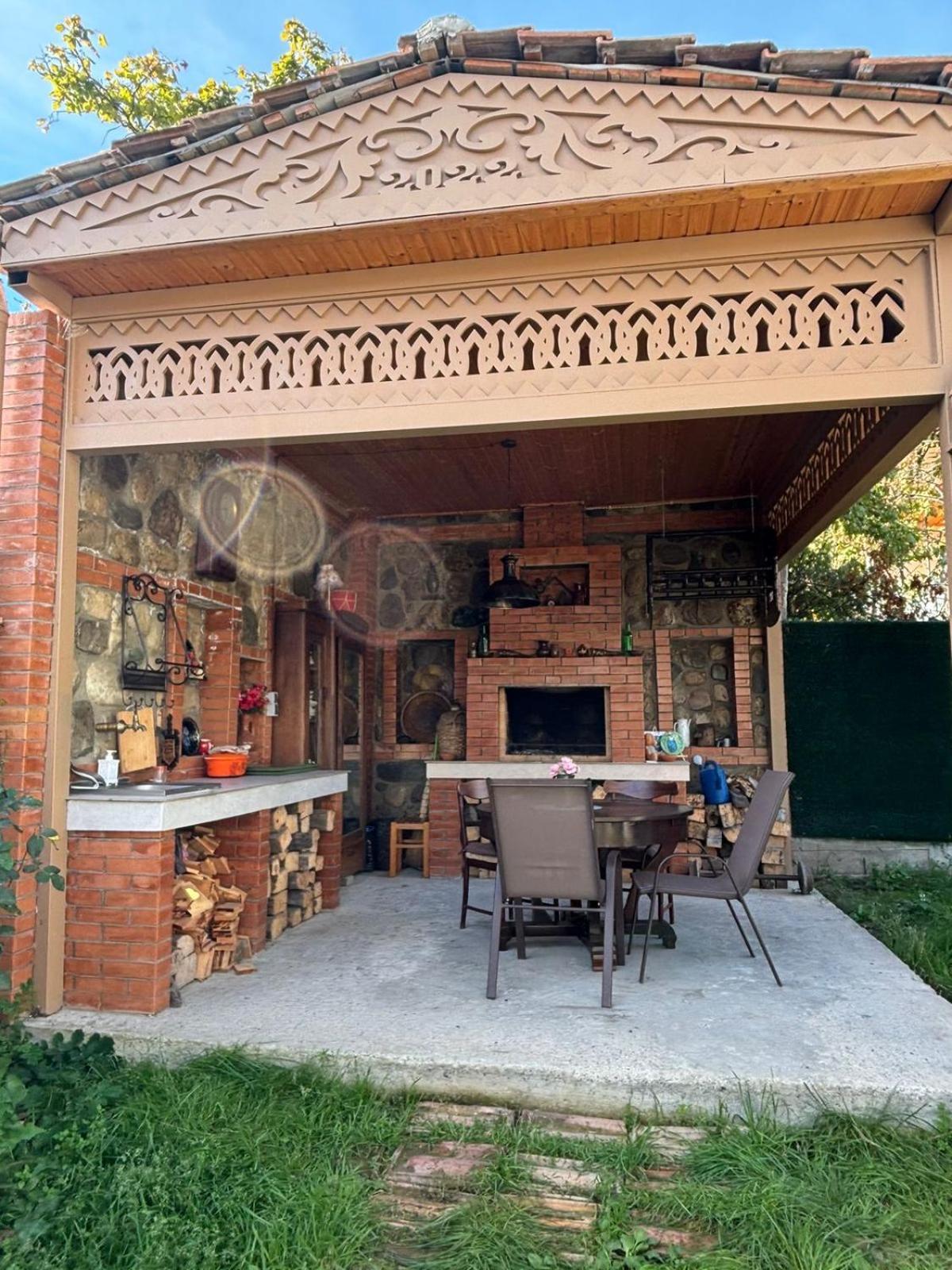 Verona Apartment Dushet'i Εξωτερικό φωτογραφία
